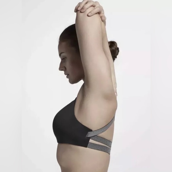 Nike Studio Light Support Strappy Athletic Sports Bra size XS EUC - Picture 7 of 15